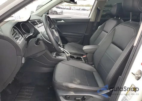 2021 Volkswagen Tiguan Se z USA, uszkodzony, nr VIN 3VV3B7AX7MM014834